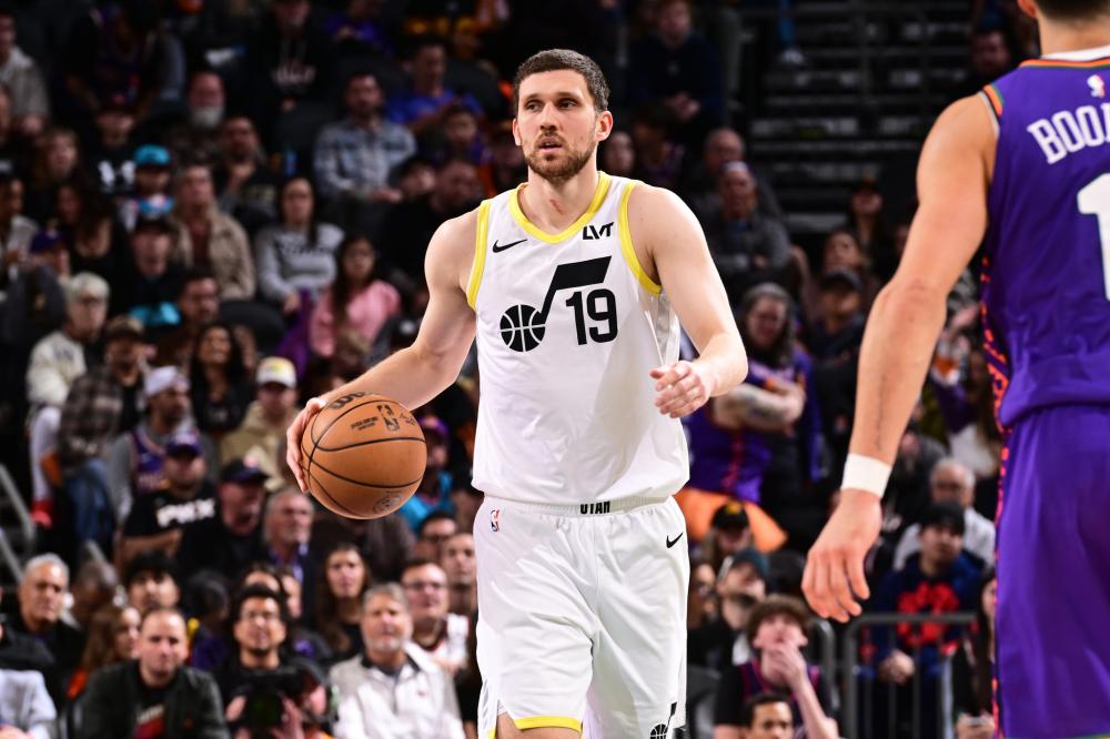 在左边锋或 在左边锋或