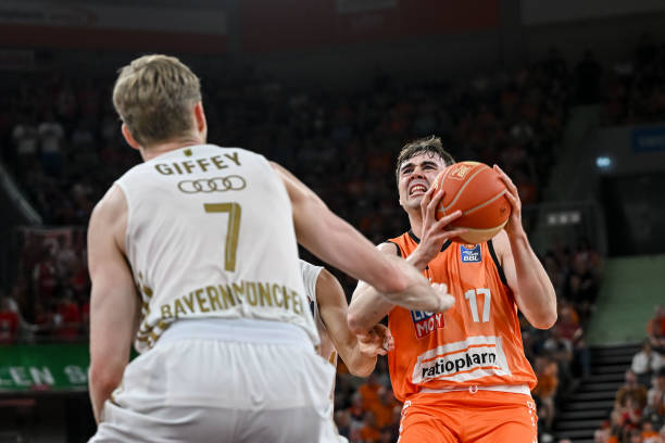 在赛场上的 在赛场上的