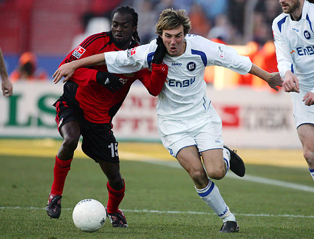 力毋庸置疑 力毋庸置疑