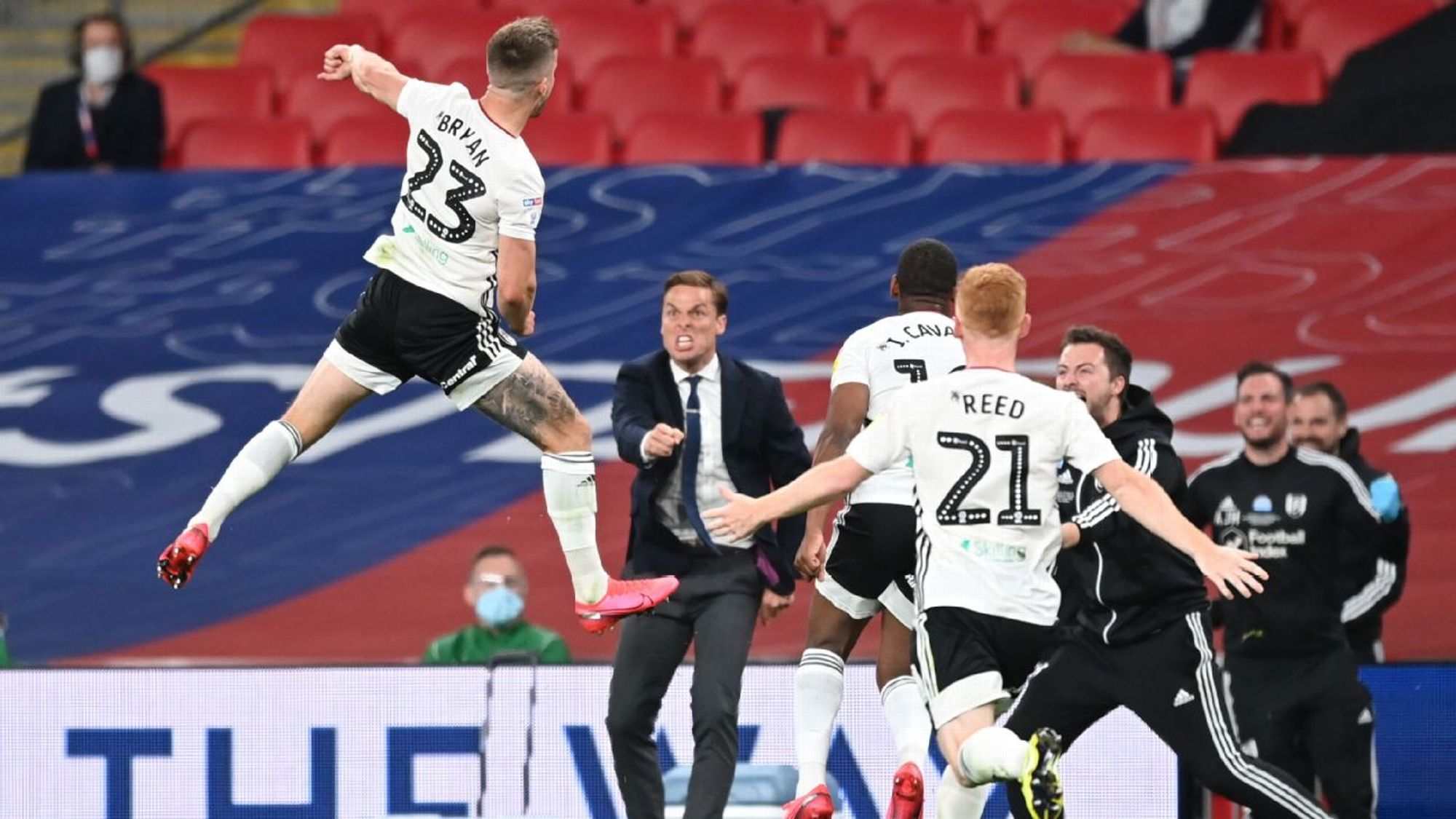 色的臂展与 色的臂展与